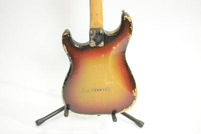 Lot 532 - 1971 Fender hardtail Stratocaster