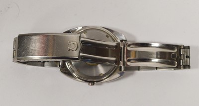 Lot 424 - Omega Chronometer Constellation: a steel-cased Electronic F300Hz wristwatch