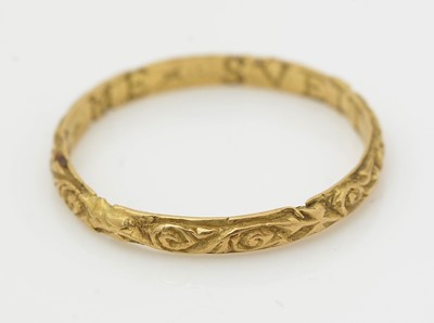 Lot 494 - An antique gold posy ring, c.16th Century