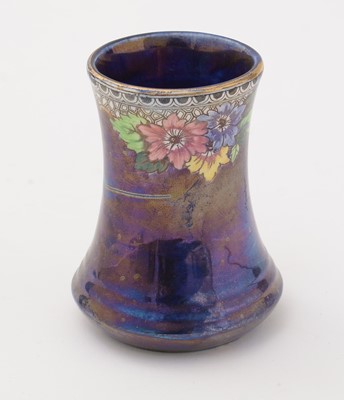 Lot 79 - Moorcroft magnolia vase. Small Maling vase
