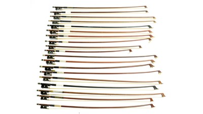 Lot 500 - Twenty various violin bows