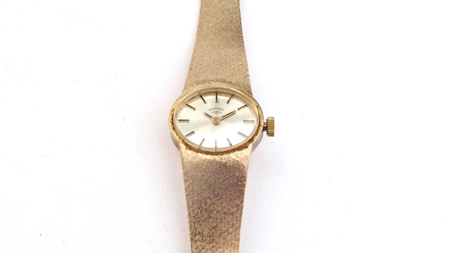 Lot 201 - A 9ct yellow gold cocktail watch by Rotary