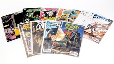 Lot 663 - DC Comics.