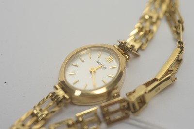 Lot 126 - A 9ct yellow gold Accurist cocktail watch