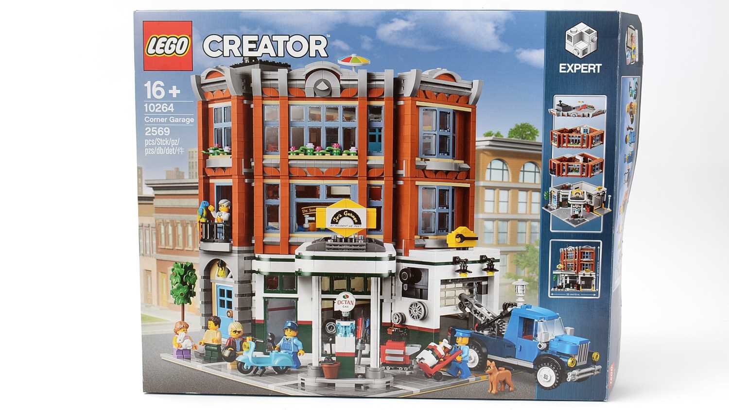 Lot 81 - LEGO Creator Corner Garage, 10264
