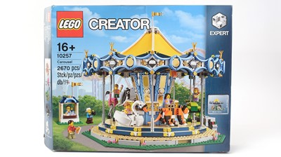 Lot 82 - LEGO Creator Carousel, 10257