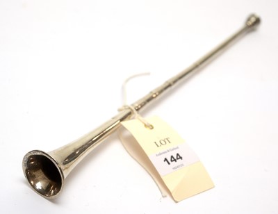 Lot 144 - An Edwardian silver hunting horn