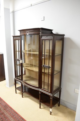 Lot 79 - Sopwith & Co. Ltd., Newcastle upon Tyne: an early 20th C fine quality bowfront display cabinet.