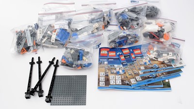 Lot 99 - LEGO City NASA Launch and Ground System, 60229