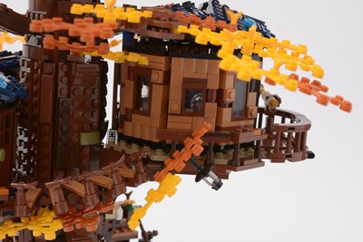 Lot 108 - LEGO IDEAS Tree House, 21318