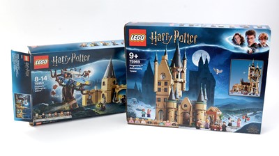 Lot 124 - LEGO Harry Potter Hogwarts Whomping Willow, 75953 and Hogwarts Astronomy Tower, 75969