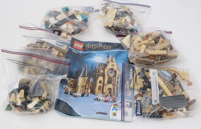 Lot 126 - LEGO Harry Potter Hogwarts Clock Tower, 75948 and Hogwarts Great Hall, 75954