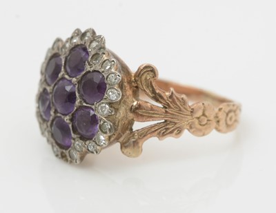 Lot 500 - A Victorian amethyst and diamond ring