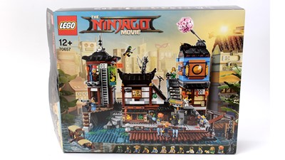 Lot 135 - LEGO The Ninjago Movie City Docks, 70657