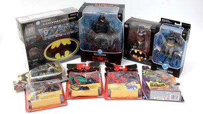 Lot 299 - DC The Batman collectable figures