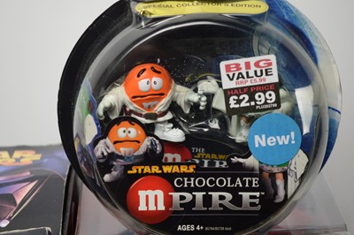 Lot 206 - A selection of Star Wars Bobble Buddies, Bobble-Head; and other collectable figures.