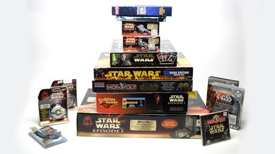 Lot 208 - A group of Star Wars puzzles, card games, and strategy game.