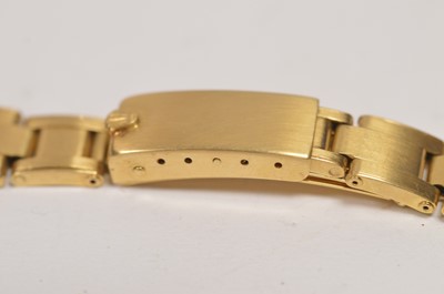 Lot 437 - Rolex Oyster Perpetual: a lady's 18ct yellow gold automatic wristwatch