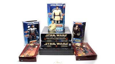 Lot 227 - A collection of Star Wars figures, various.