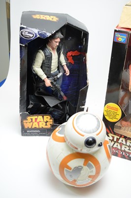 Lot 230 - Star Wars figures and other items.