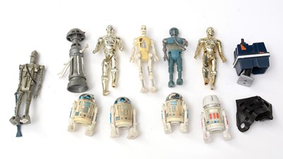 Lot 289 - A collection of Star Wars Droid figures.