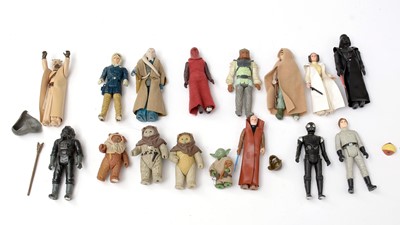 Lot 291 - Star Wars figures and accessories.