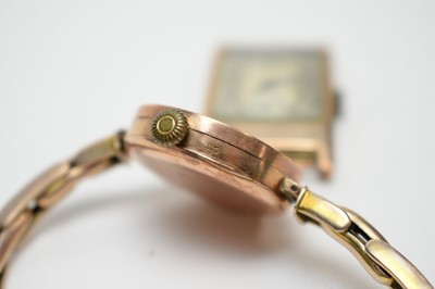 Lot 134 - Three 9ct gold cased wristwatches