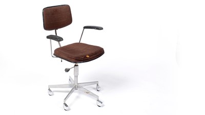 Lot 71 - An original retro vintage industrial Danish office arm chair by Labofa