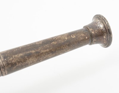 Lot 187 - A George V silver hunting horn.