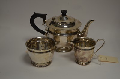 Lot 134 - A three-piece silver tea service, by Edward Viners