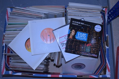 Lot 149 - A selection of 50s, 60s, and 70s singles.