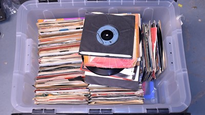 Lot 328 - Box of 1970s 7" singles