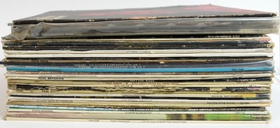 Lot 194 - Mixed LPs and 7" singles