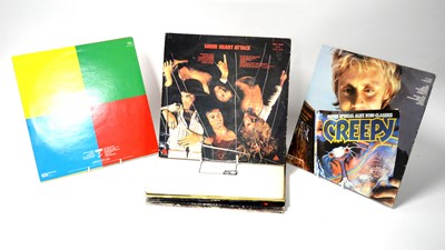 Lot 322 - A selection of Queen LPs.