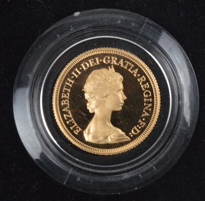 Lot 938 - Royal Mint United Kingdom: Queen Elizabeth II gold sovereign 1979, cased.