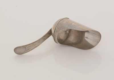 Lot 43 - A George III silver caddy scoop.