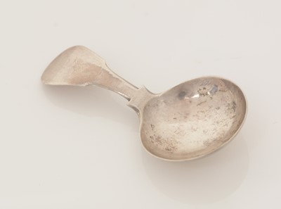 Lot 83 - A rare George III silver Scottish Provincial caddy spoon.