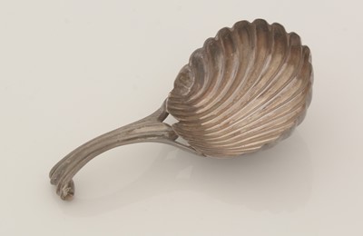 Lot 107 - A George III silver caddy spoon.