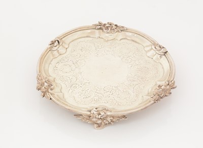 Lot 185 - A William IV silver waiter or small salver.