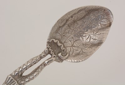 Lot 4 - A Victorian cast teaspoon.