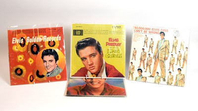 Lot 359 - 7 late 1950s Elvis records