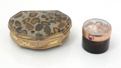 Lot 407 - A George II gilt-metal mounted agate snuff box; and a gold-mounted tortoiseshell box.