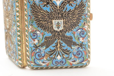 Lot 388 - An early 20th Century Russian silver-gilt and cloisonne enamelled cigarette case.