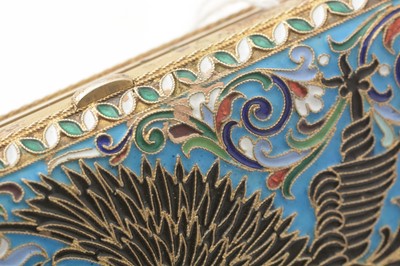 Lot 388 - An early 20th Century Russian silver-gilt and cloisonne enamelled cigarette case.