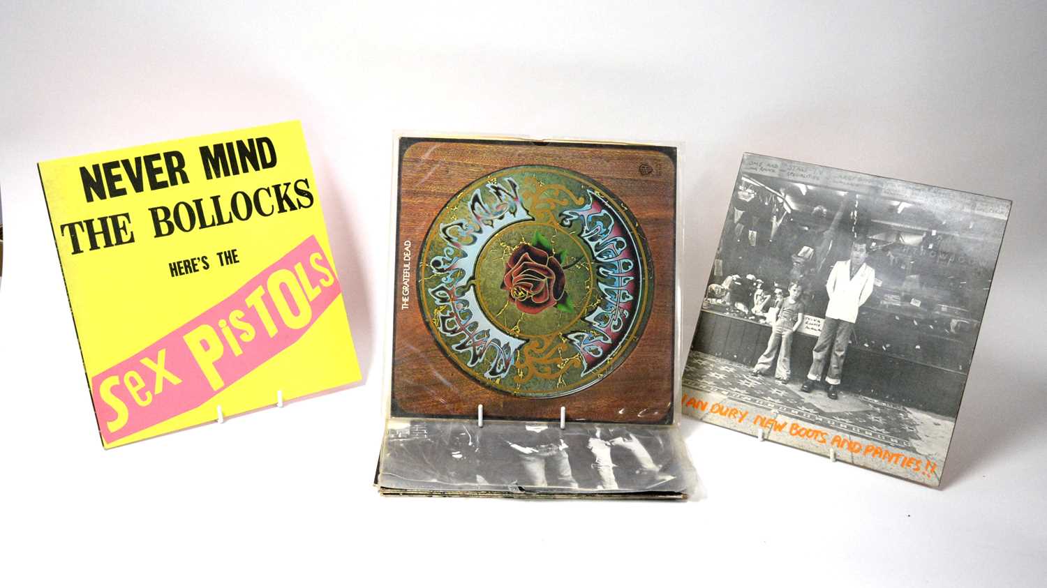 Lot 205 - 8 mixed rock and punk LPs