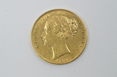 Lot 939 - Queen Victoria gold sovereign, 1863