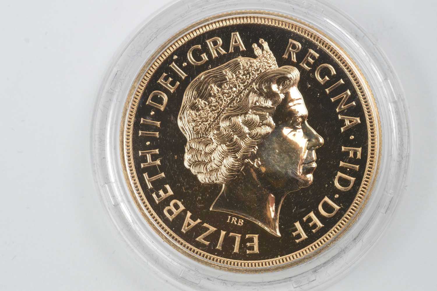 931 - Royal Mint Queen Elizabeth II Five Pounds gold brilliant uncirculated sovereign, 2009, 