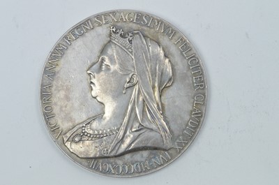Lot 901 - Queen Victoria Diamond Jubilee silver commemorative medallion