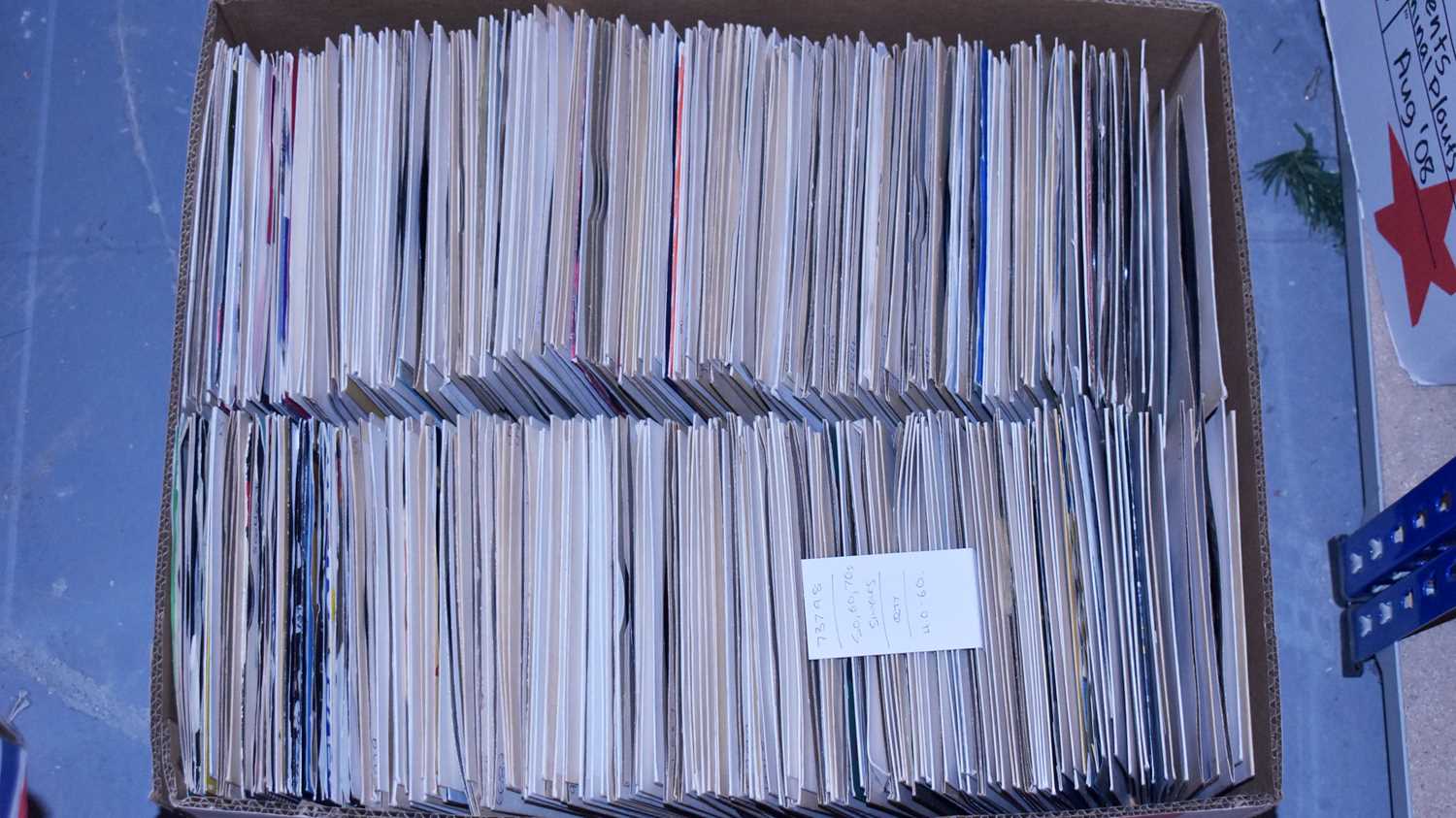 Lot 154 - A collection of 7" singles from the 50s, 60s, and 70s
