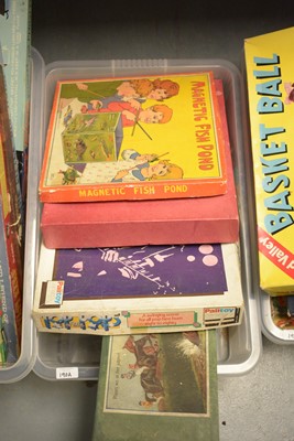 Lot 190 - A selection of vintage toys and board games.